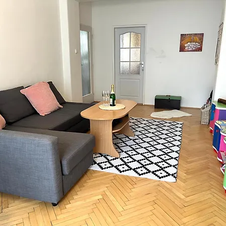 Old Town Lovely Apartamento Bratislava